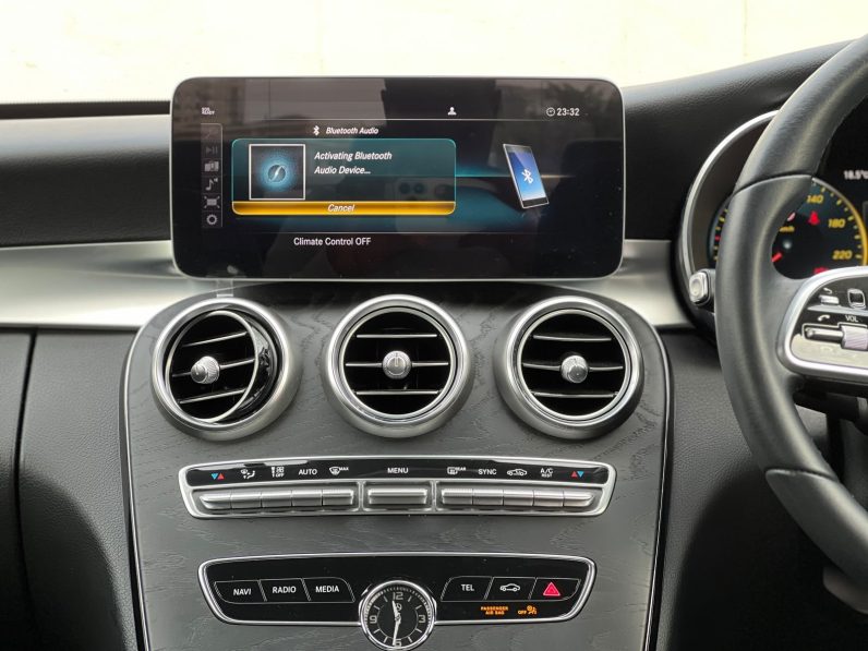 
								Mercedes Benz C200 full									