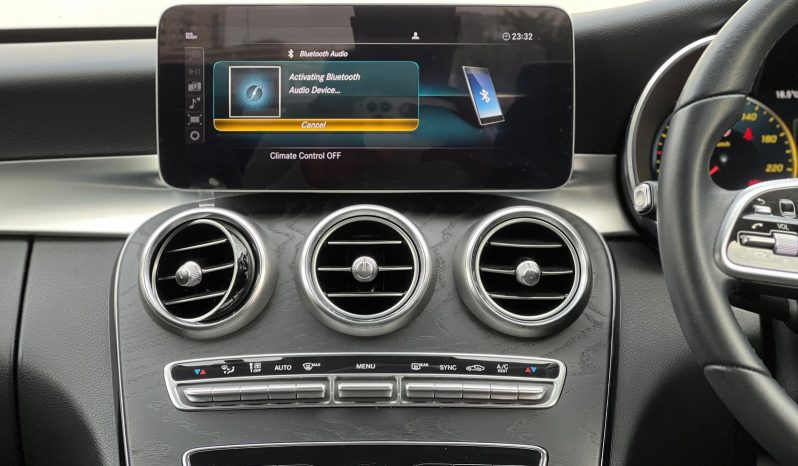 
								Mercedes Benz C200 full									
