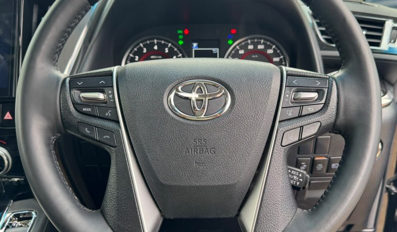 
								Toyota Alphard full									