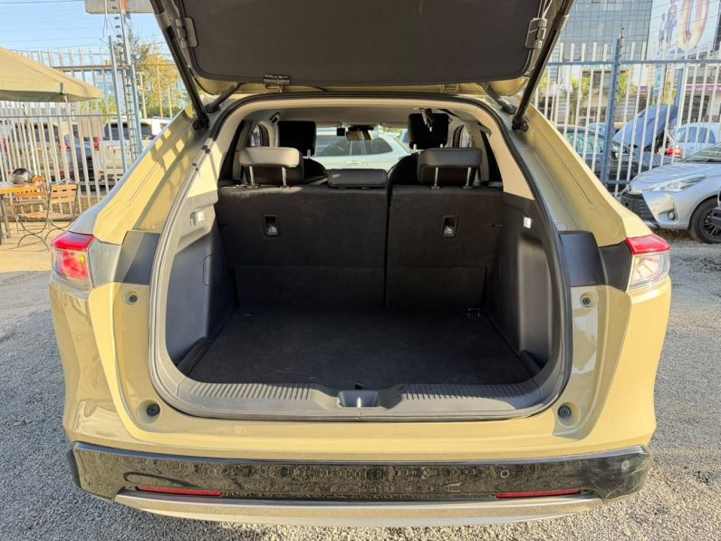 
								Honda Vezel full									