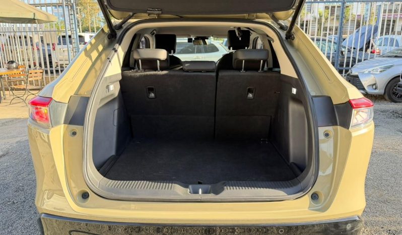 
								Honda Vezel full									