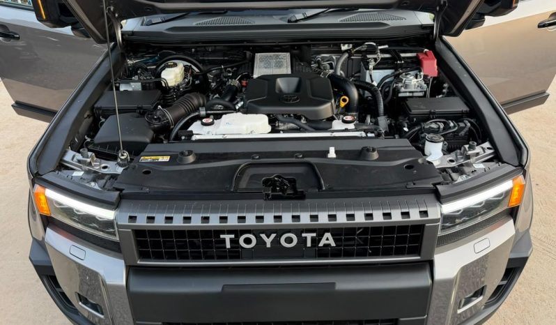 
								Toyota Prado Land Cruiser ZX full									