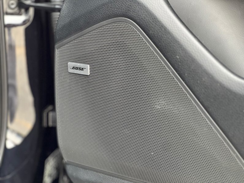 
								Porsche Cayenne full									