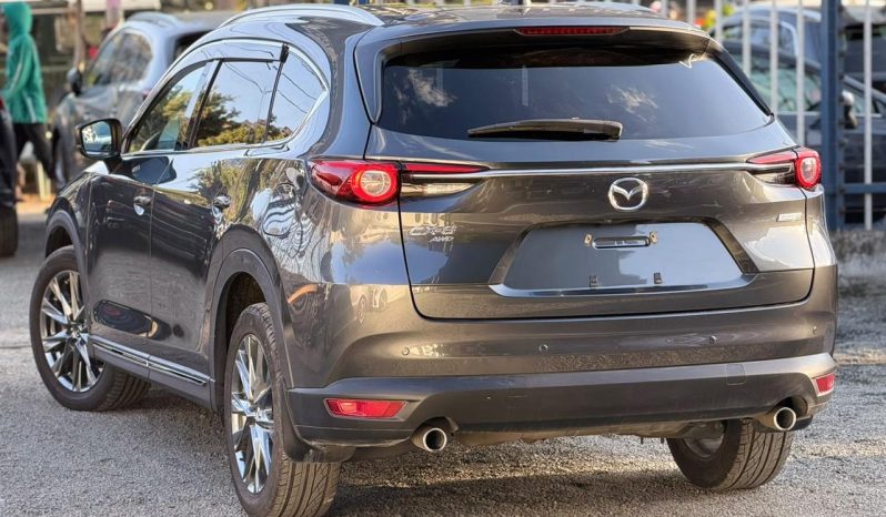 
								Mazda CX-8 full									