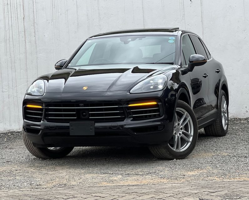 
								Porsche Cayenne full									