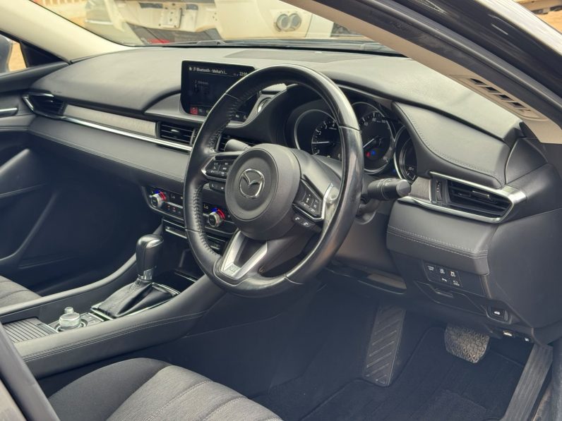 
								Mazda 6 full									