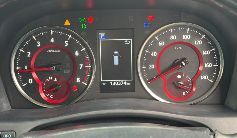 
								Toyota Alphard full									