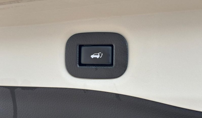 
								Nissan Xtrail full									