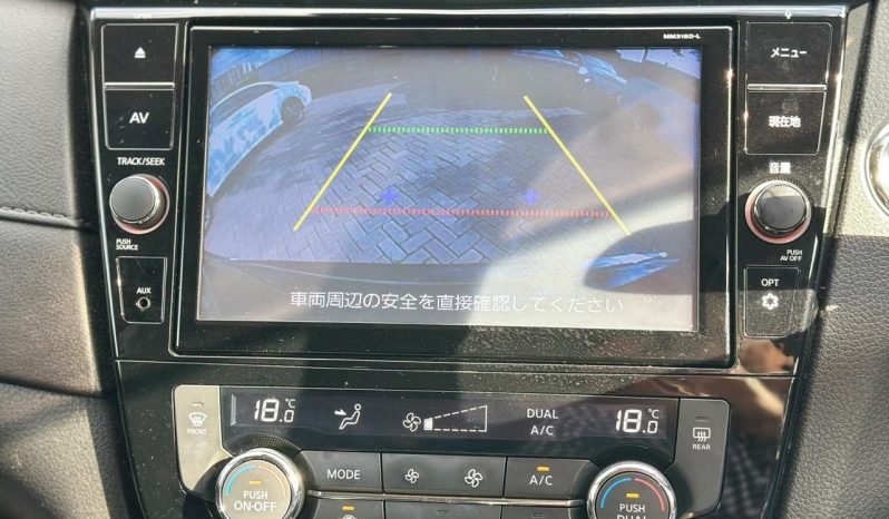 
								Nissan Xtrail full									