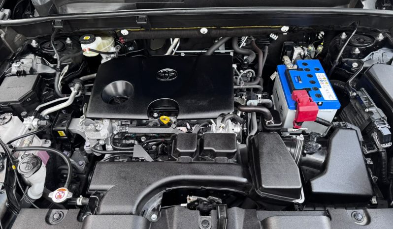 
								Toyota Harrier full									