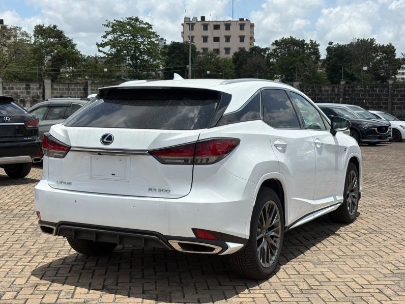 
								Lexus RX300 full									