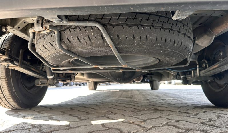 
								Toyota Hiace GL full									