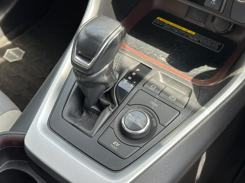 
								Toyota Rav4 full									