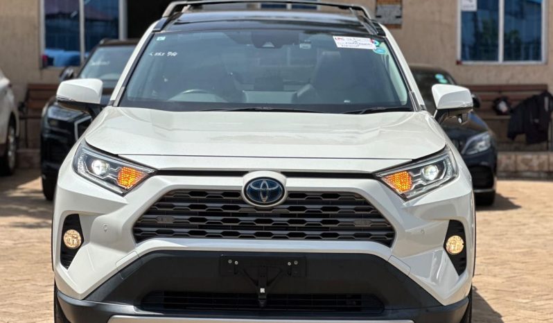 
								Toyota Rav4 full									