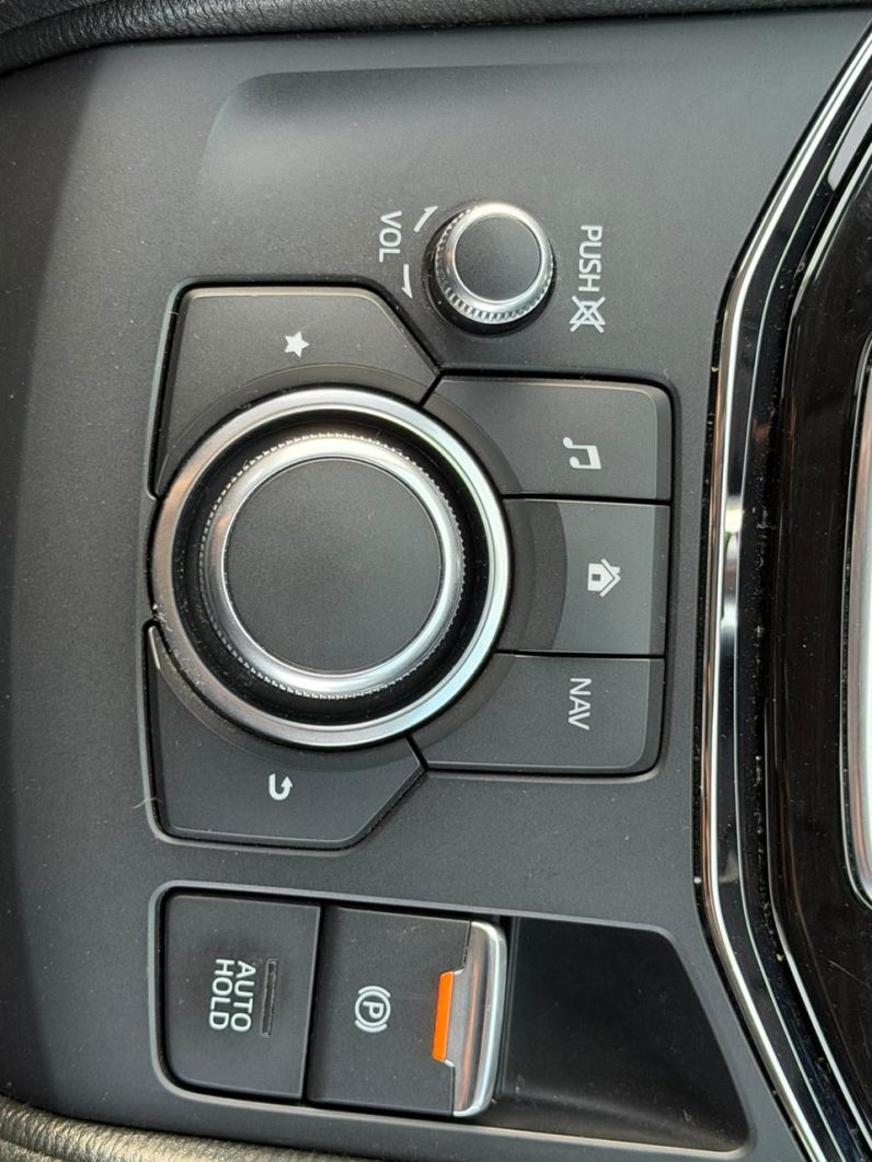
								Mazda CX-5 full									