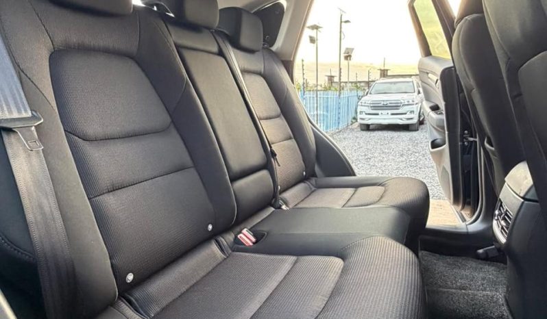 
								Mazda CX-5 full									