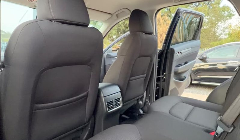 
								Mazda CX-5 full									