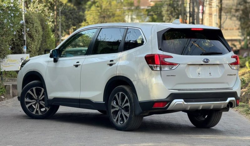 
								Subaru Forester SK9 full									