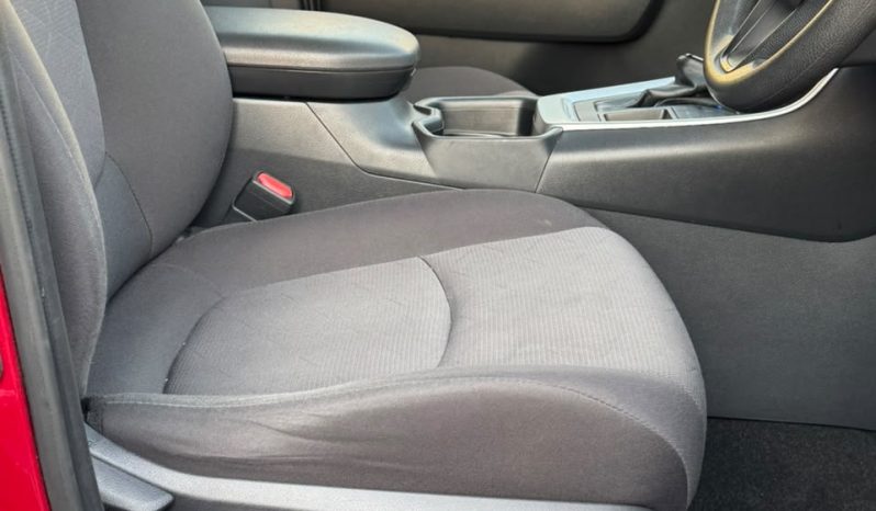
								Toyota Rav 4 full									