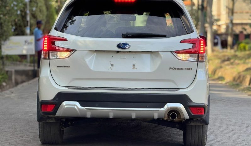 
								Subaru Forester SK9 full									