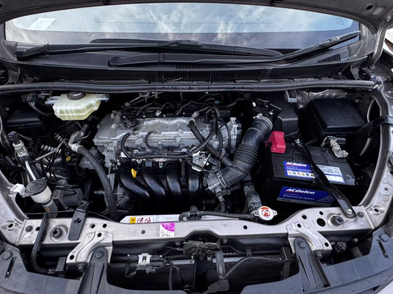 
								Toyota Noah full									