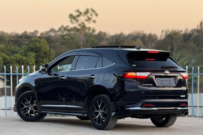 
								Mazda CX-5 full									