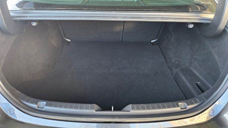 
								Mazda 3 full									