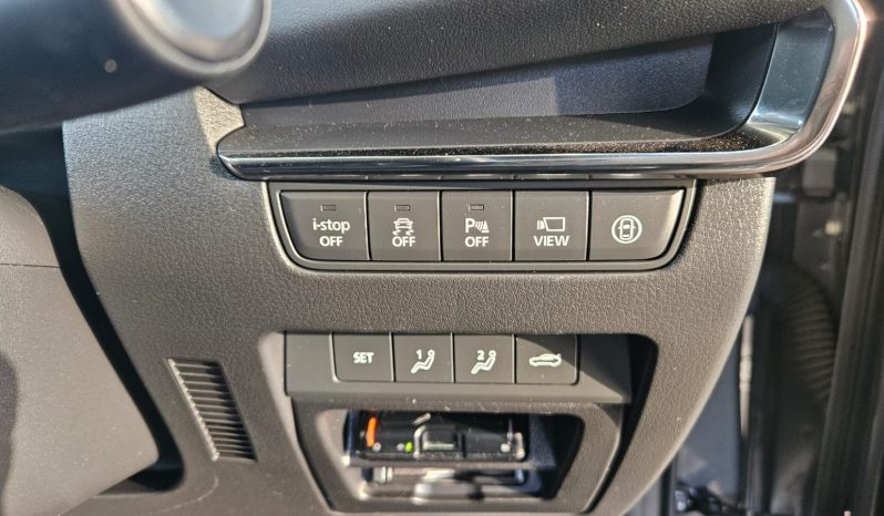 
								Mazda 3 full									