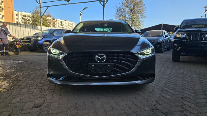 
								Mazda 3 full									