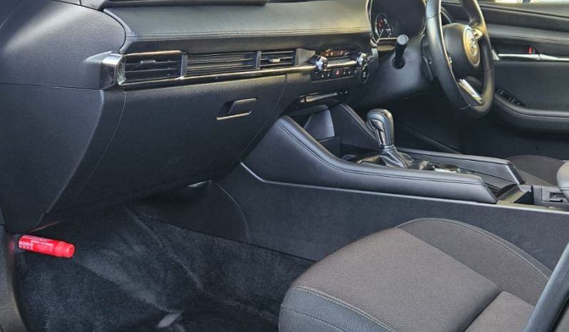
								Mazda 3 full									