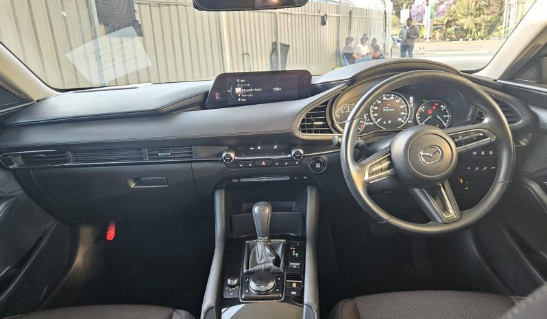 
								Mazda 3 full									
