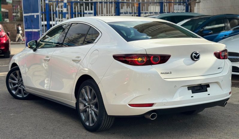 
								Mazda 3 full									