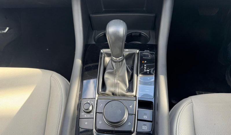 
								Mazda 3 full									