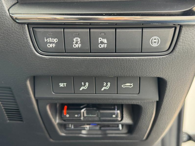
								Mazda 3 full									