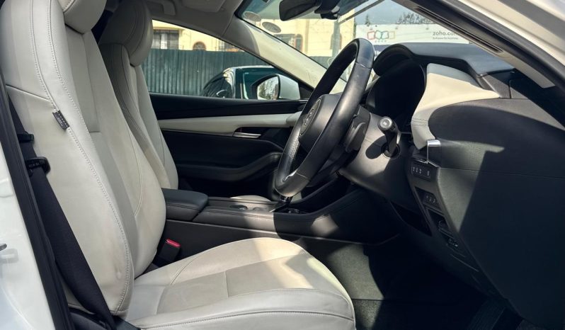 
								Mazda 3 full									