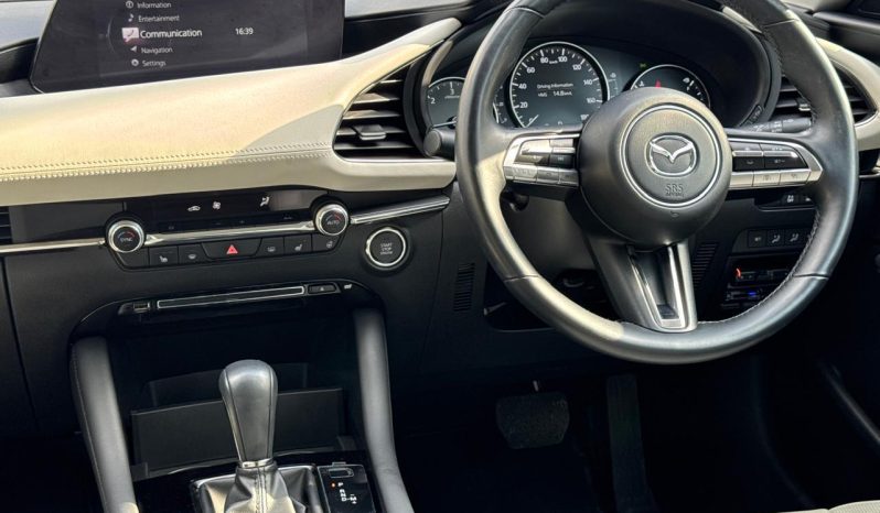 
								Mazda 3 full									