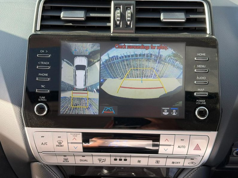 
								Toyota Land Cruiser Prado TXL full									