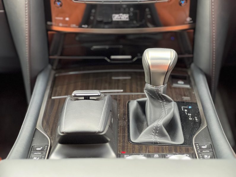 
								Lexus LX570 full									