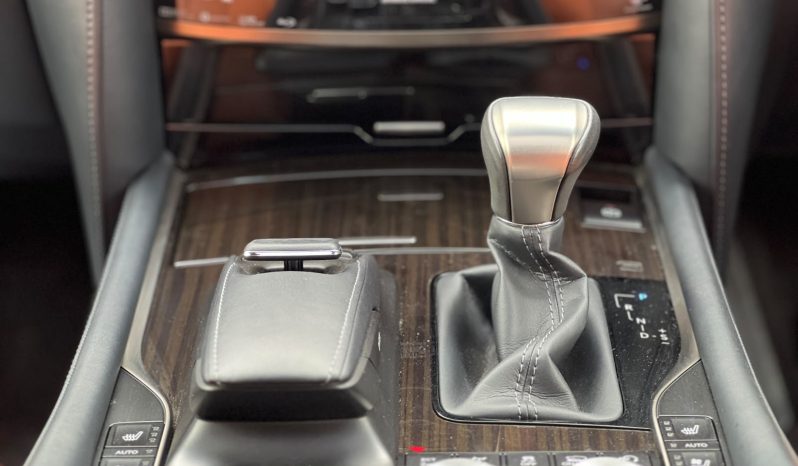 
								Lexus LX570 full									