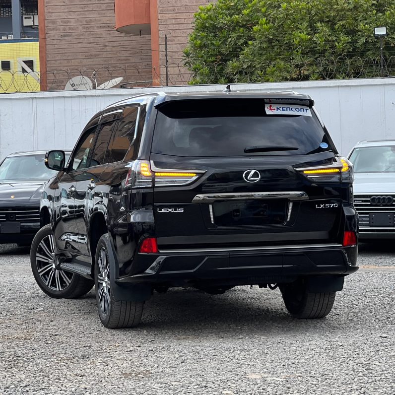 
								Lexus LX570 full									