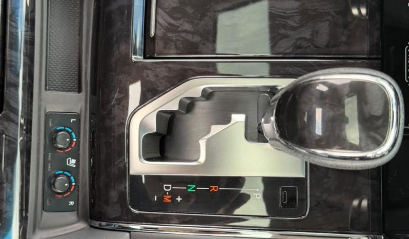 
								Toyota Alphard full									
