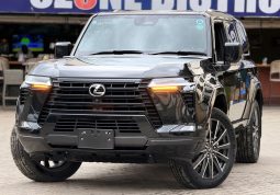 Lexus GX550