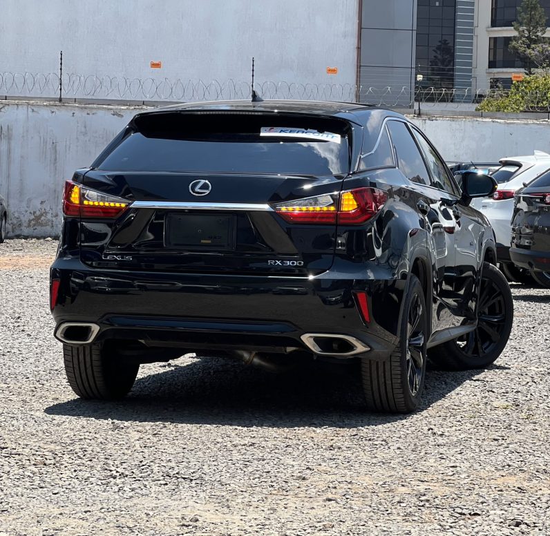 
								Lexus RX300 full									