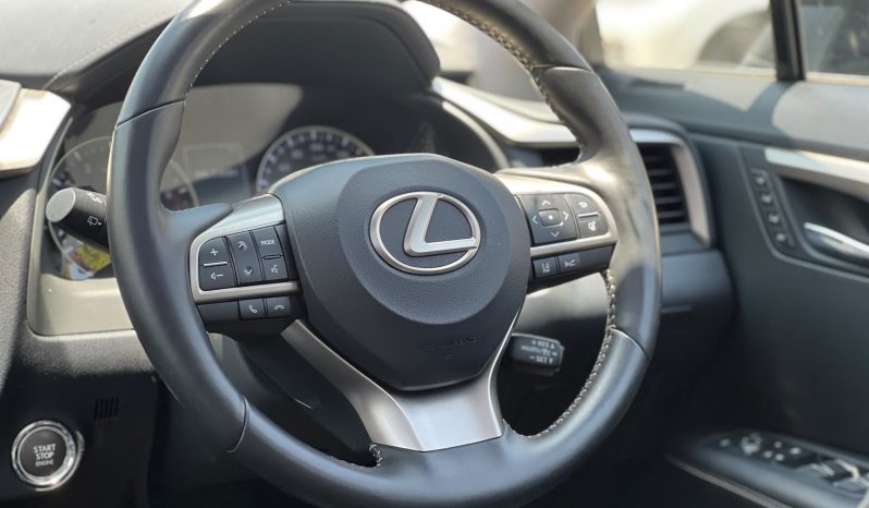 
								Lexus RX300 full									