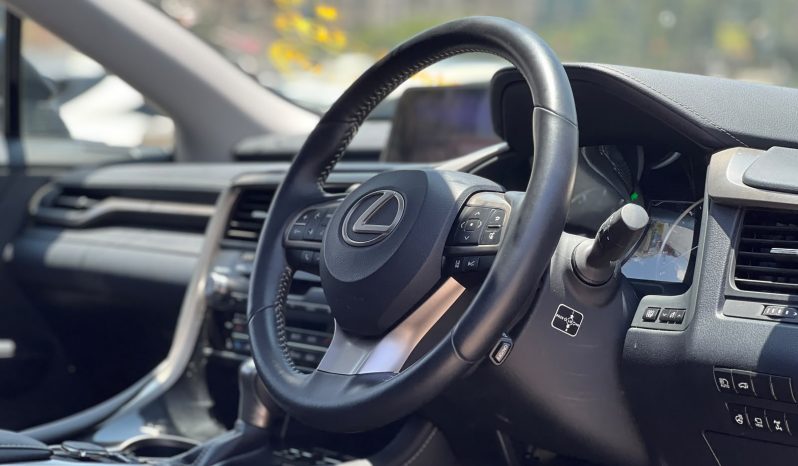 
								Lexus RX300 full									