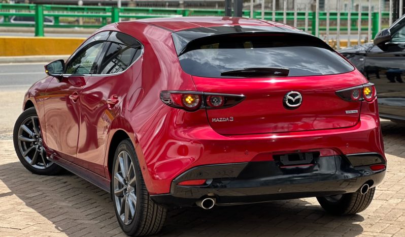 
								Mazda 3 full									