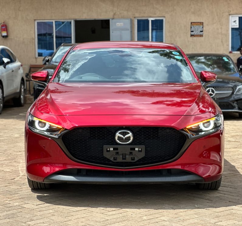 
								Mazda 3 full									