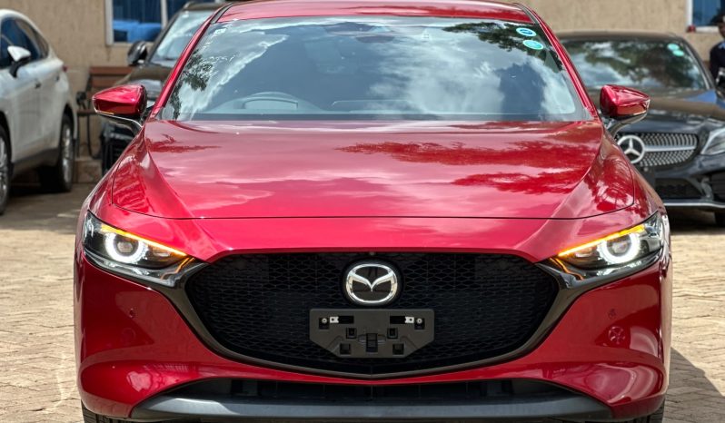 
								Mazda 3 full									