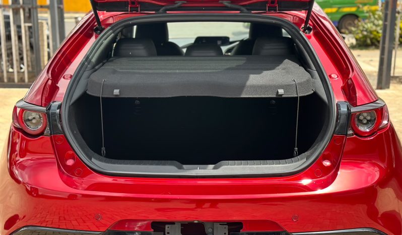 
								Mazda 3 full									