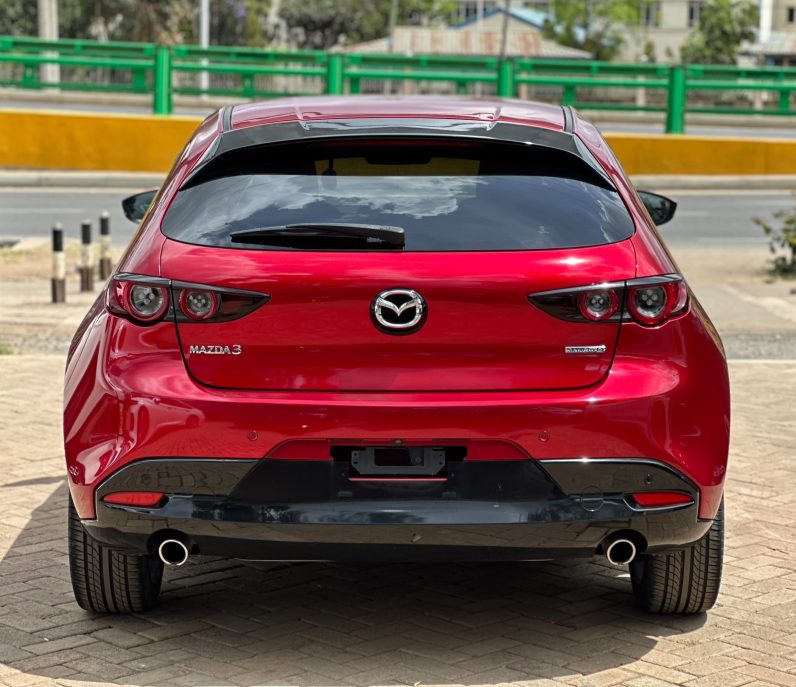 
								Mazda 3 full									